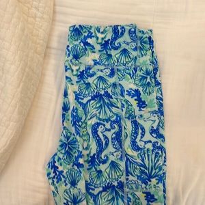 Lily Pulitzer patterned cropped leggings size xl